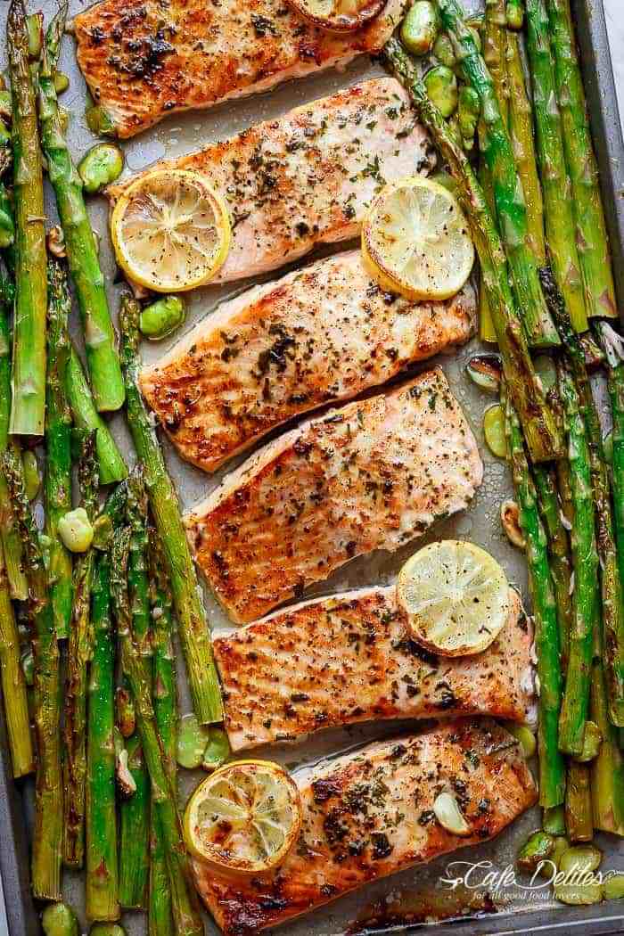 Recipe: Baked Salmon & Asparagus 